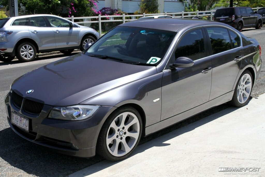 bmw 325 
