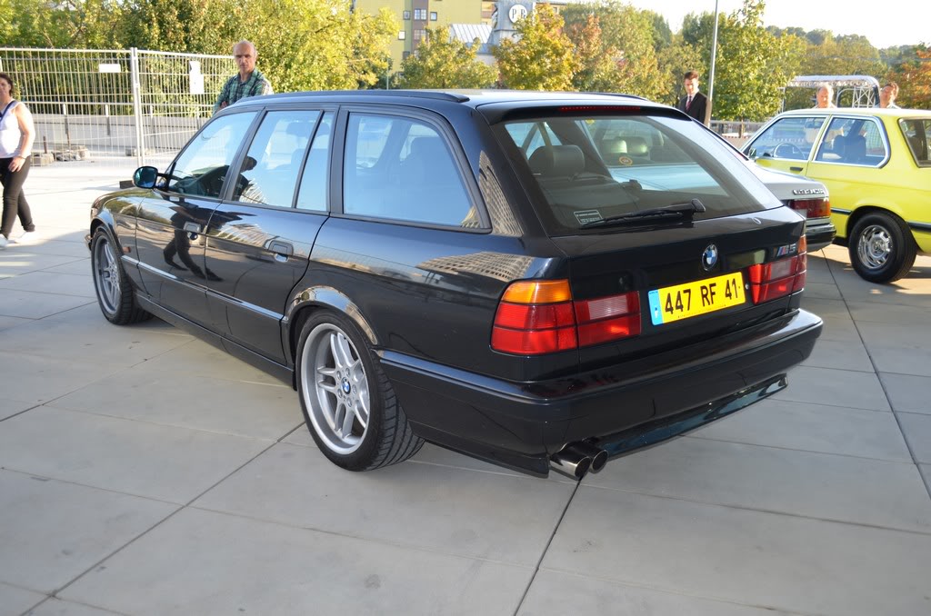 Name:  e34 M5 bonhams auction  DSC_0715.jpg
Views: 15006
Size:  132.6 KB