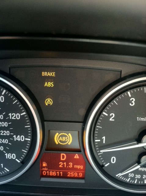 What is this warning light? - BMW 3-Series (E90 E92) Forum