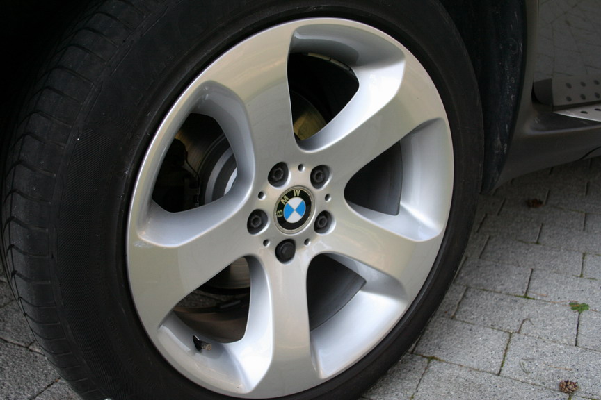 Name:  X5 Wheel 25%.jpg
Views: 2896
Size:  122.3 KB