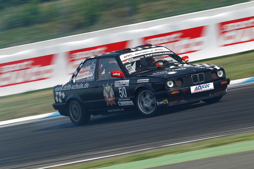 Name:  Joerg-Stoll-Drifter50DriftChallenge-High-Performance-Days-2012-Hockenheimring-13-fotoshowImage-3.jpg
Views: 7473
Size:  101.1 KB