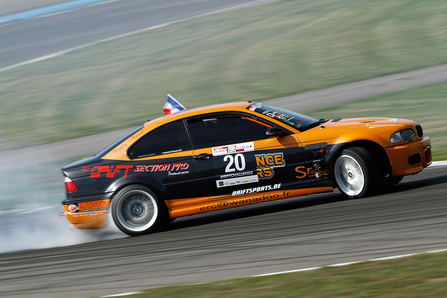 Name:  Laurent-Cousin-Drifter20DriftChallenge-High-Performance-Days-2012-Hockenheimring-13-fotoshowImag.jpg
Views: 7604
Size:  93.7 KB