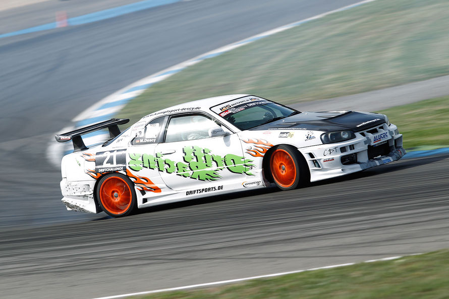 Name:  Marcel-Descy-Drifter21DriftChallenge-High-Performance-Days-2012-Hockenheimring-13-fotoshowImage-.jpg
Views: 7528
Size:  95.4 KB