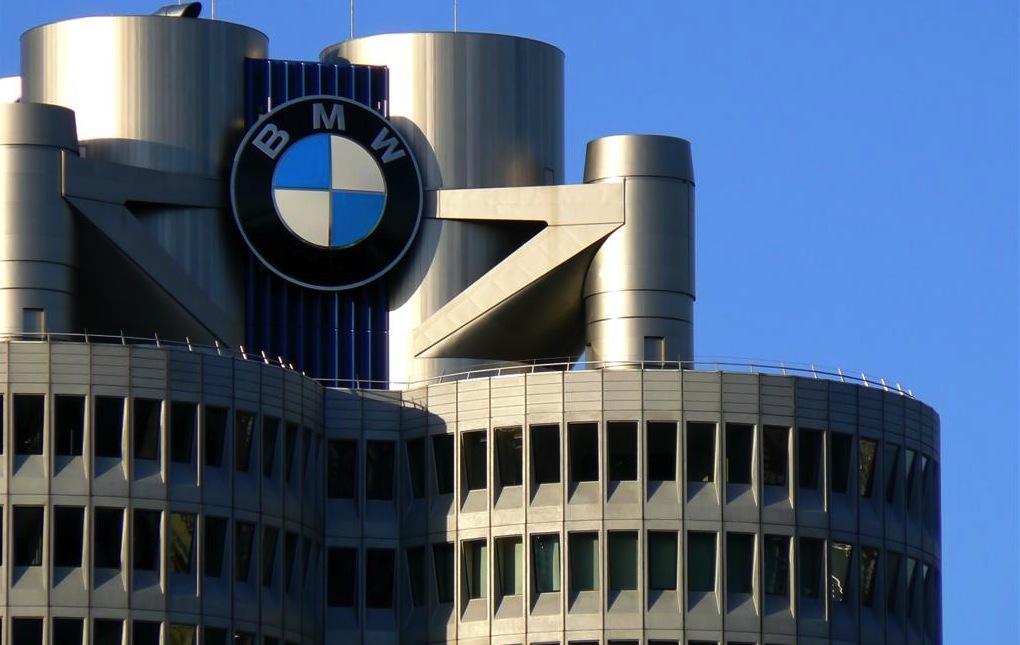 Name:  BMW-Headquarters.jpg
Views: 8054
Size:  135.5 KB