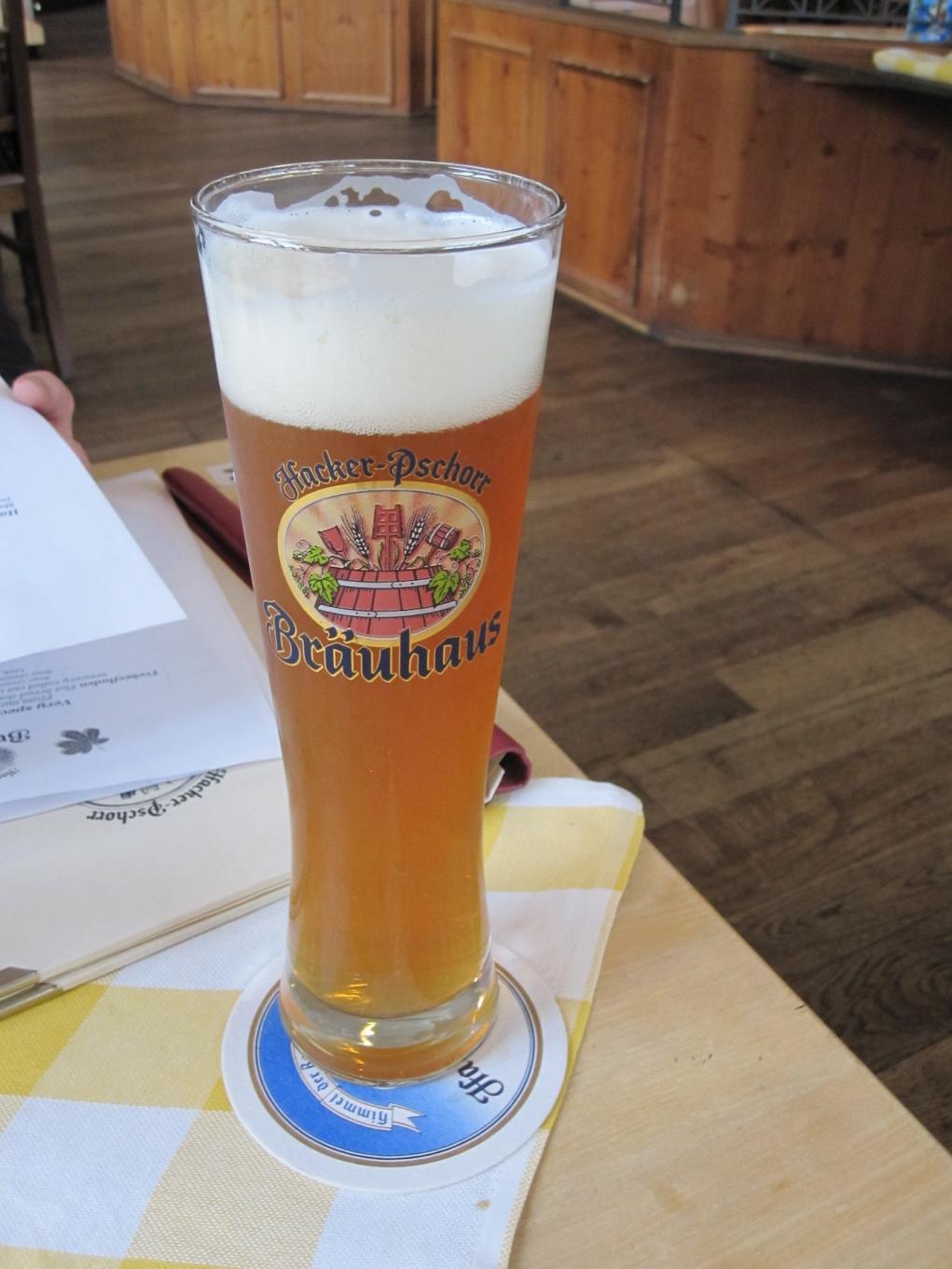 Name:  Munich Car Dropoff Hasker Pschorr Brauhaus Hefeweizen.jpg
Views: 2749
Size:  119.7 KB