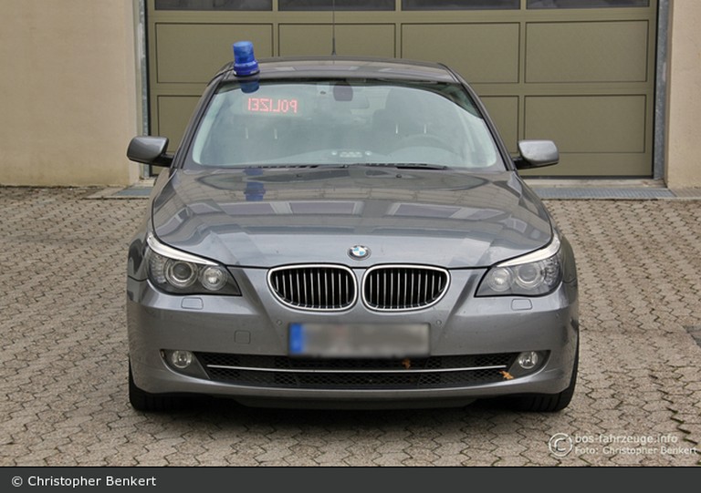 Name:  polizei   67287-large.jpg
Views: 5523
Size:  97.7 KB