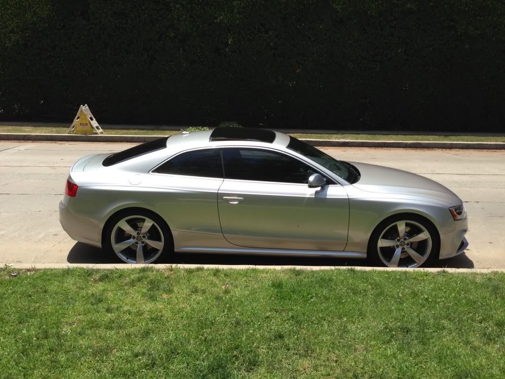 Name:  Silver Audi RS5 1.jpg
Views: 2665
Size:  165.5 KB