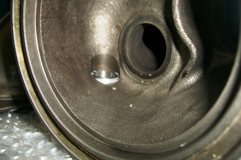 Name:  New wastegate bush from the other side - small.jpg
Views: 5152
Size:  420.6 KB