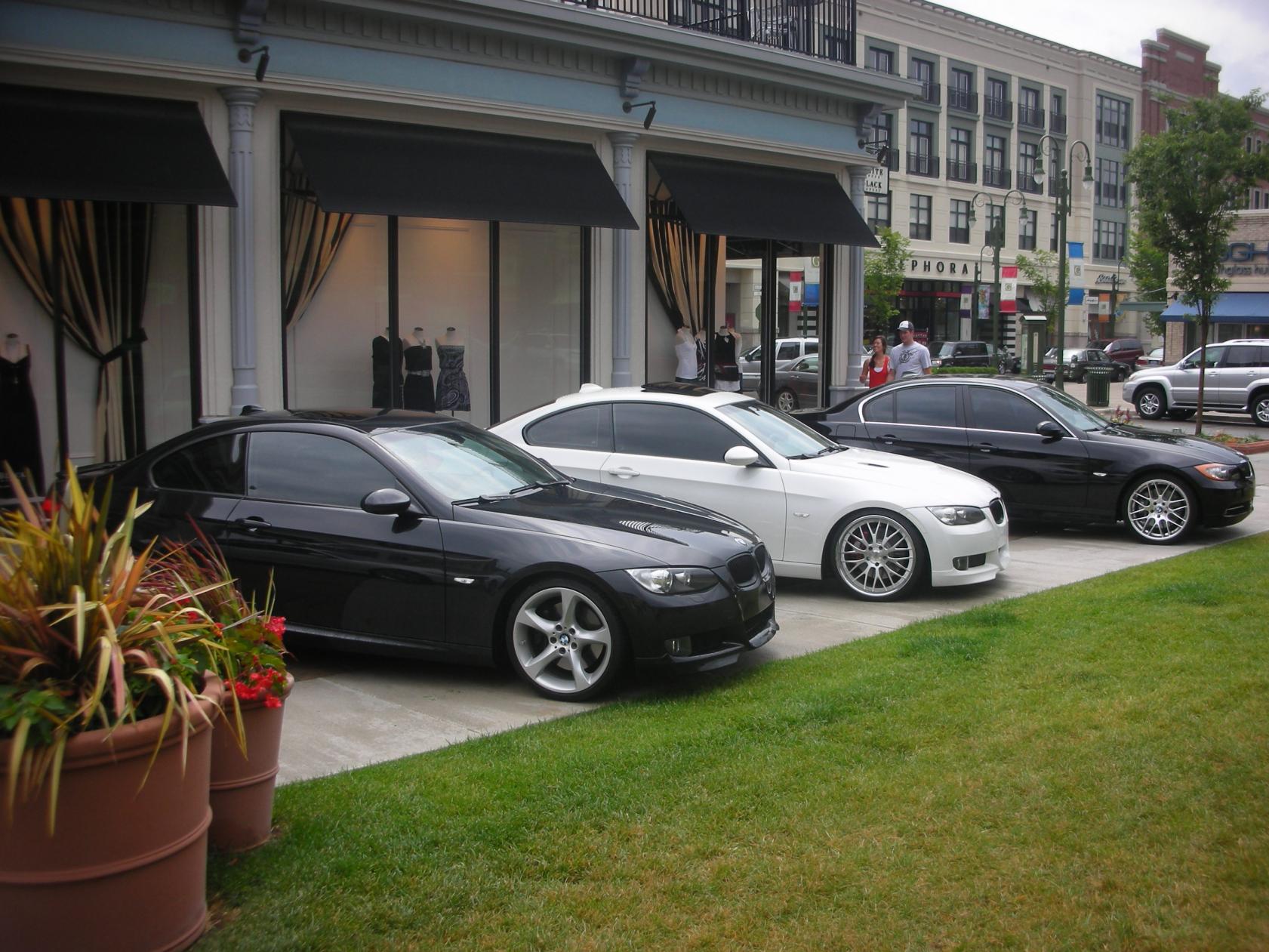 Name:  BMW 2009 Dayton Meet 010.jpg
Views: 216
Size:  282.1 KB