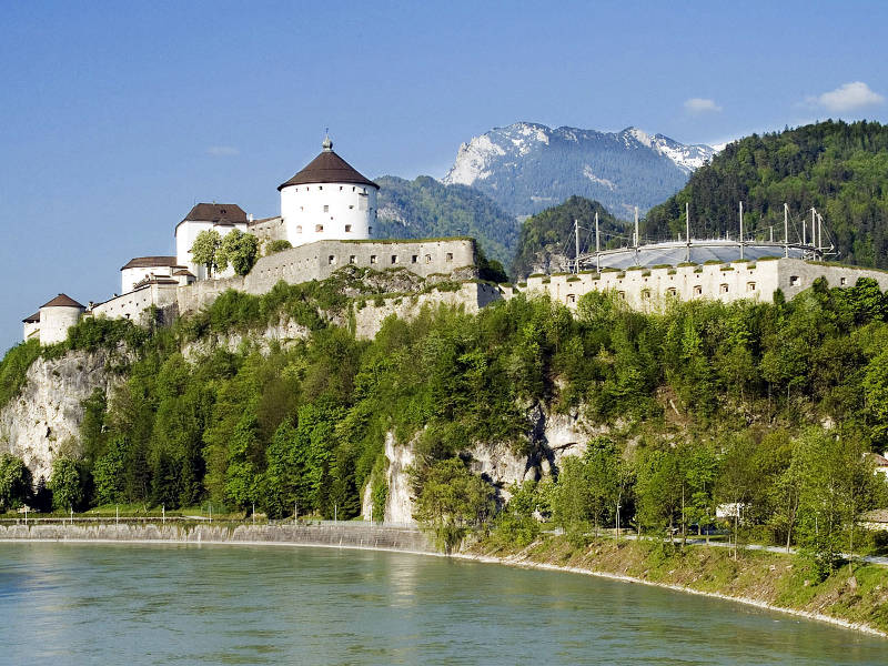 Name:  Tiroler Hof Kufstein   festung_Kufstein_tag.jpg
Views: 259
Size:  128.7 KB