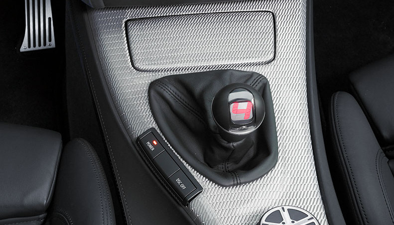 Name:  Digital_Gear_Shift_Knob_4_01.jpg
Views: 5995
Size:  142.4 KB