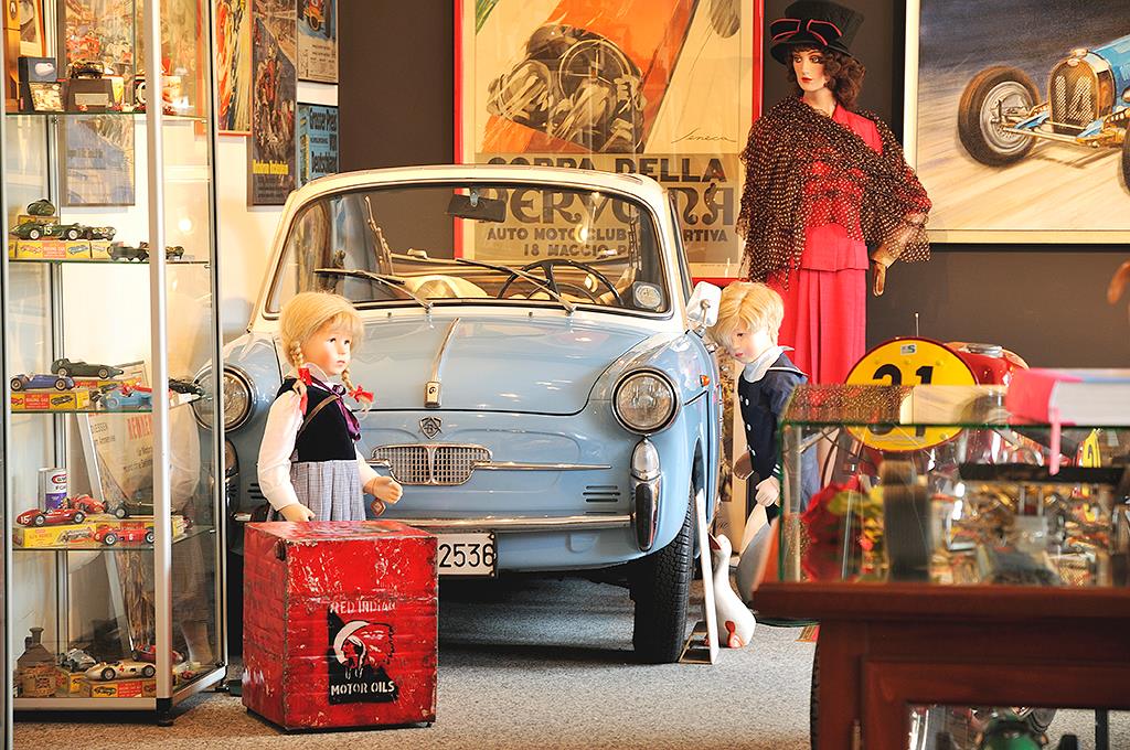 Name:  Boxenstop Auto- und Spielzeugmuseum Tbingen 7.jpg
Views: 742
Size:  162.2 KB