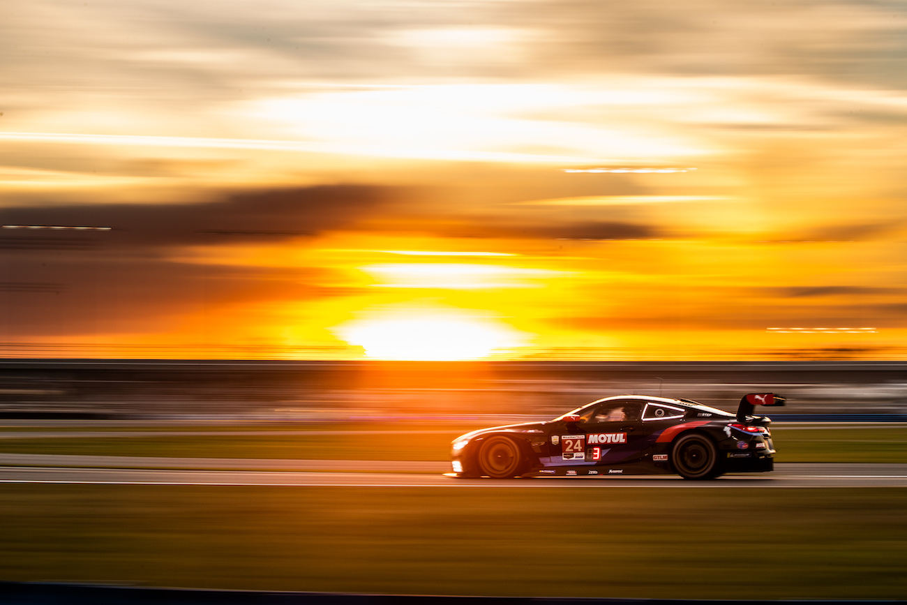 Name:  P90412696_highRes_daytona-usa-28th-to-.jpg
Views: 2555
Size:  291.8 KB