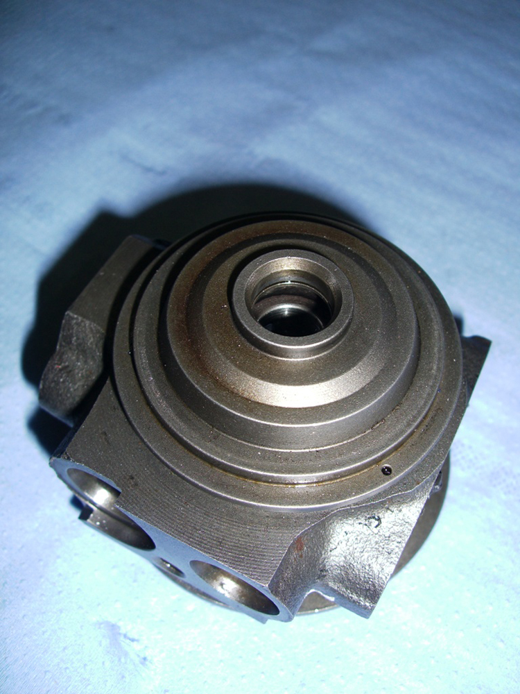 Name:  Bearing housings and ringlang before being cleaned..JPG
Views: 1547
Size:  497.0 KB