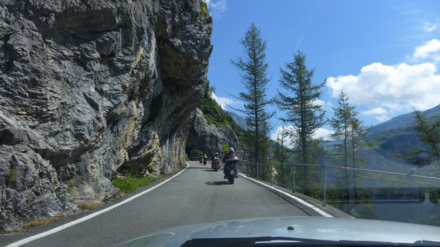 Name:  Furka Pass  P1080556.jpg
Views: 5200
Size:  189.9 KB