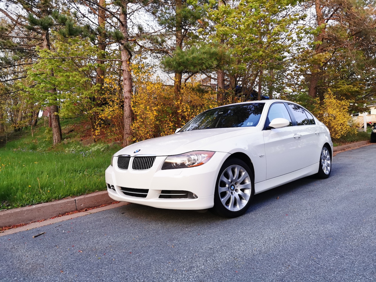 Name:  Clean E90.jpg
Views: 415
Size:  962.9 KB