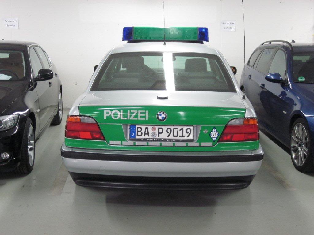 Name:  polizei e38 bmw 7er  IMG_4416.jpg
Views: 3701
Size:  80.3 KB