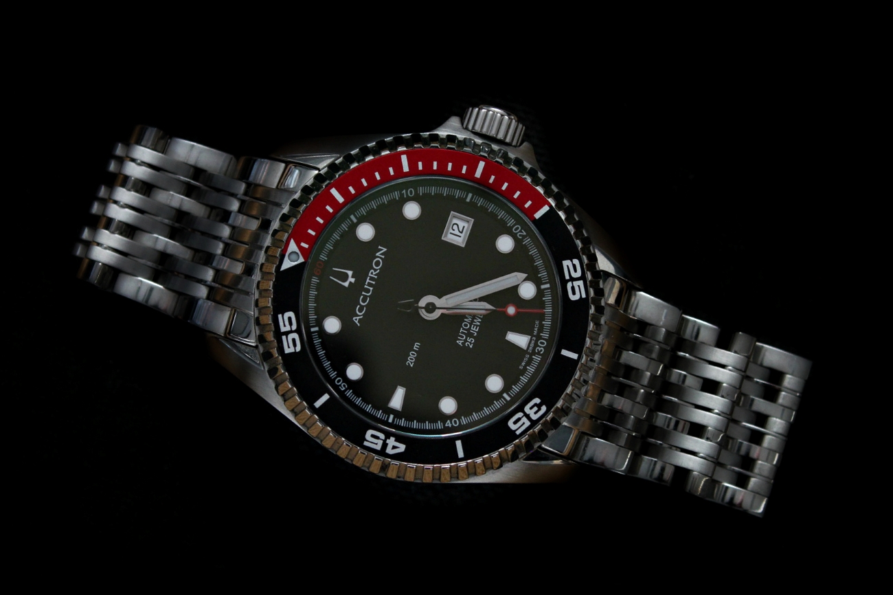 Name:  Accutron.JPG
Views: 869
Size:  629.7 KB