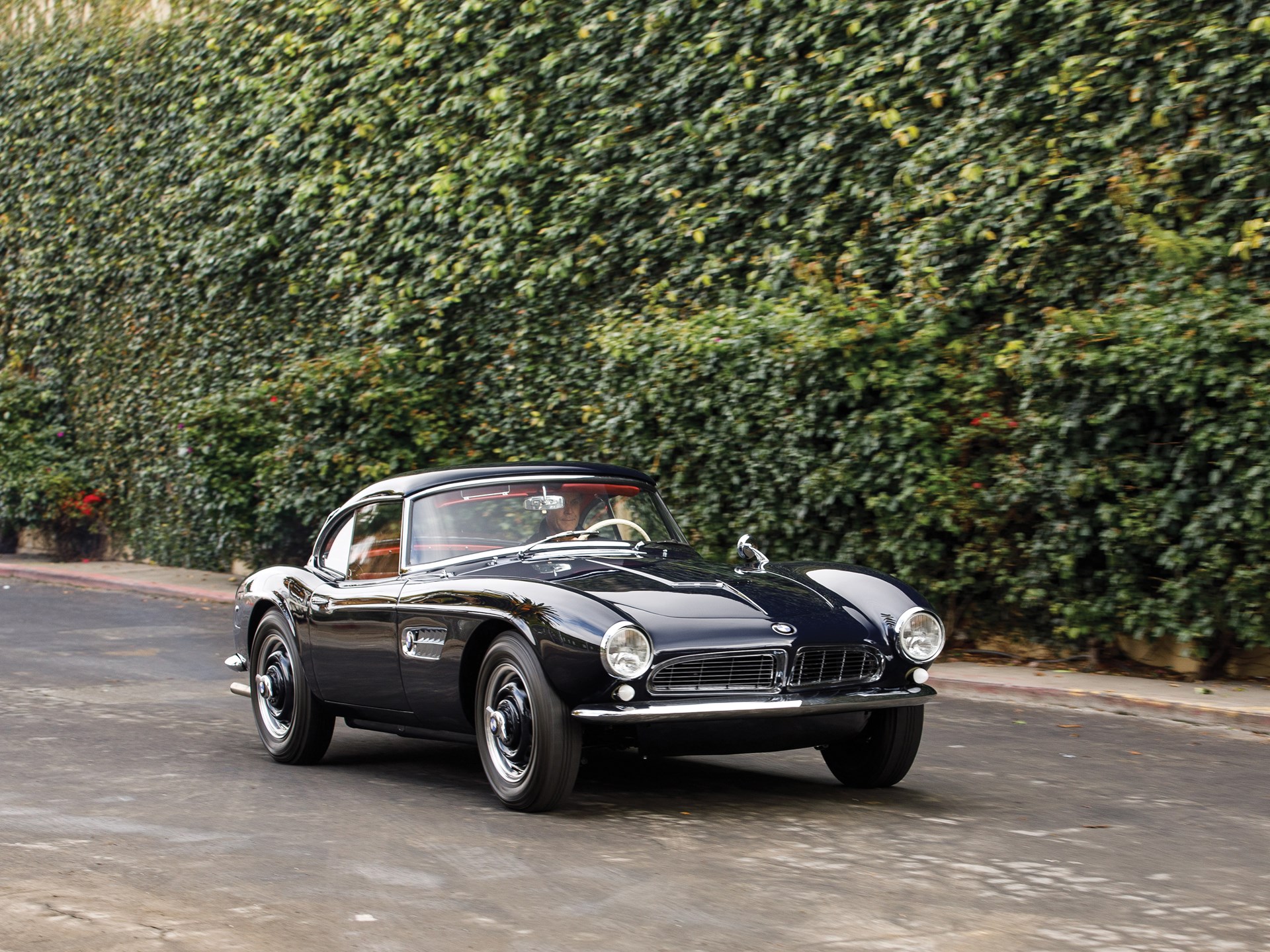 Name:  1958 BMW 507 Roadster S2 70157 RM Arizona 2019-18.jpg
Views: 3771
Size:  720.3 KB