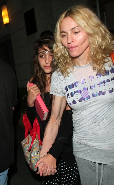 Name:  madonna no makeup 1thumb.jpg
Views: 6835
Size:  75.6 KB