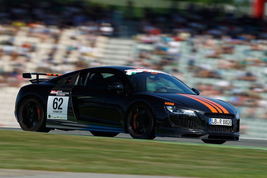 Name:  Audi-R8-TunerGP-2012-High-Performance-Days-2012-Hockenheimring-19-fotoshowImageNew-3beb20d1-5993.jpg
Views: 2527
Size:  86.1 KB