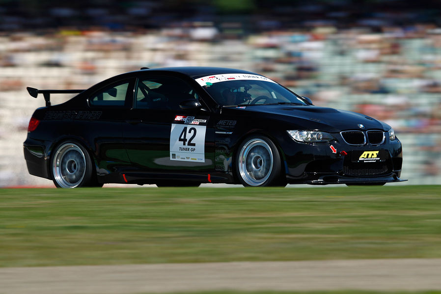 Name:  BMW-E92-M3-TunerGP-2012-High-Performance-Days-2012-Hockenheimring-19-fotoshowImageNew-cc3ae2a-59.jpg
Views: 2518
Size:  78.9 KB