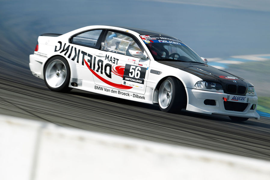 Name:  Pieter-Van-Hoorick-Drifter56DriftChallenge-High-Performance-Days-2012-Hockenheimring-19-fotoshow.jpg
Views: 2430
Size:  80.5 KB