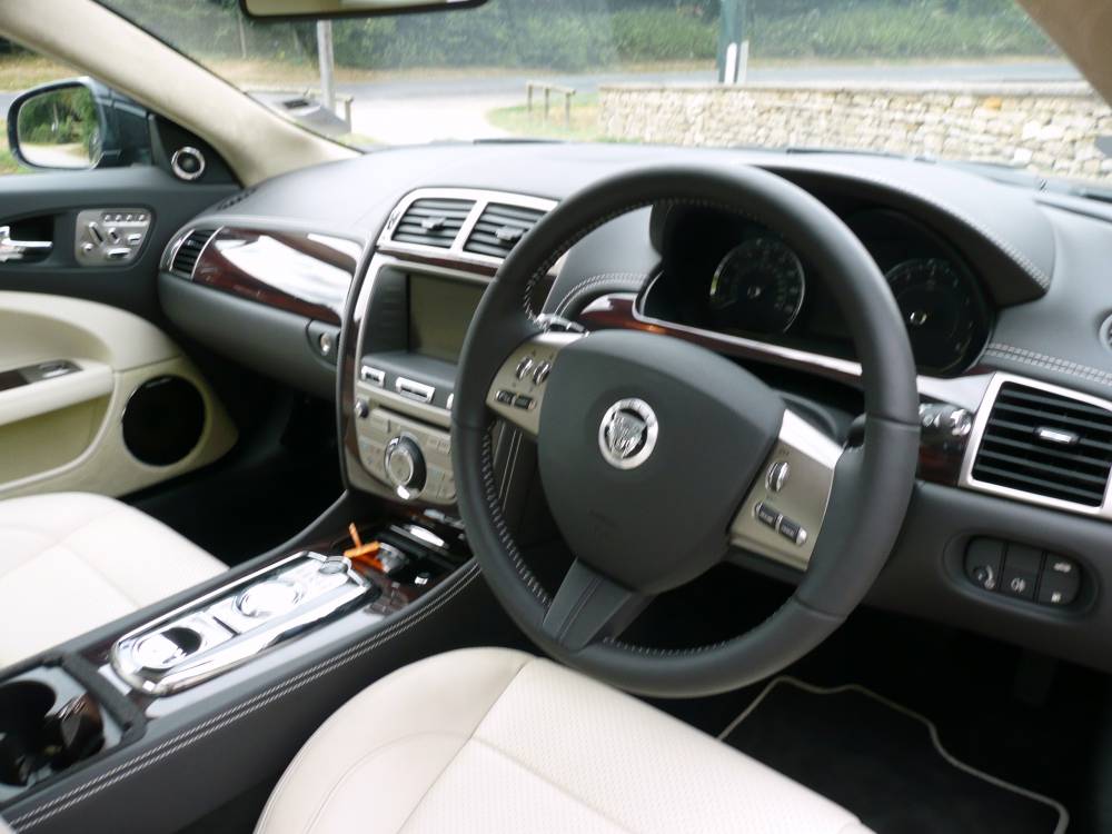 Name:  Jag interior.jpg
Views: 877
Size:  94.2 KB