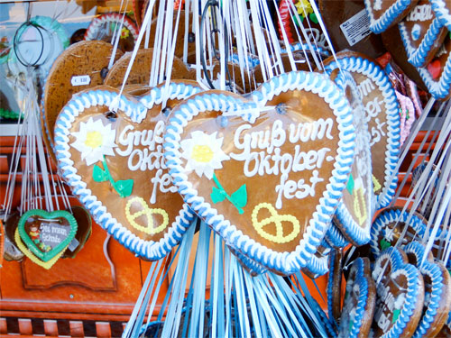 Name:  20100919-ca-oktoberfest-sweets.jpg
Views: 4061
Size:  96.9 KB