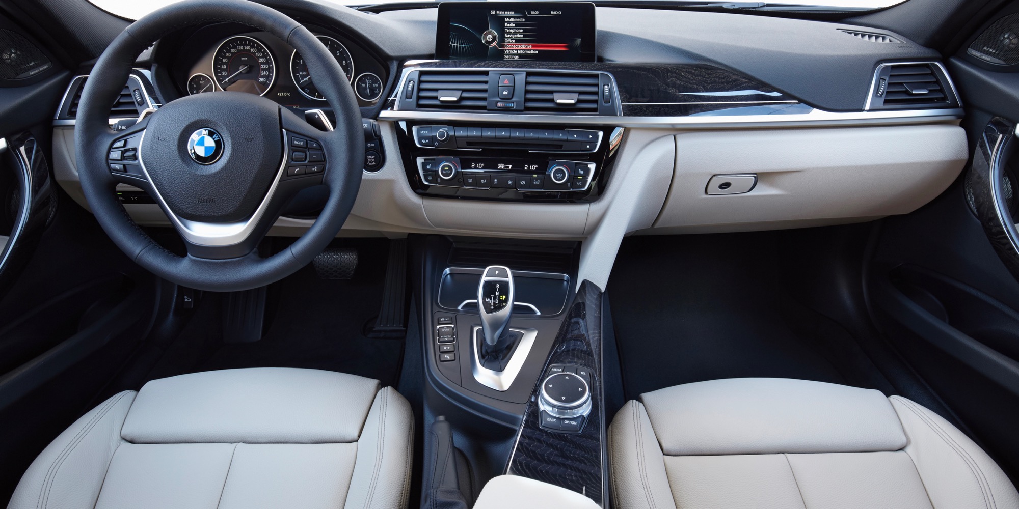 Name:  2016-BMW-340i-Interior-3.jpg
Views: 1987
Size:  415.0 KB