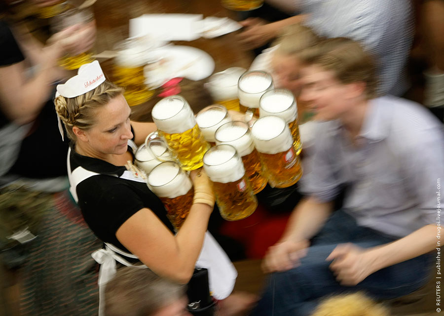 Name:  Oktoberfest_2009_1.jpg
Views: 4129
Size:  110.2 KB