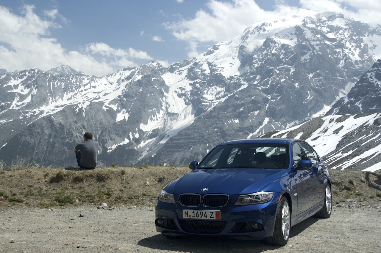 Name:  Stelvio Pass Vik Alone 1.jpg
Views: 3946
Size:  378.7 KB