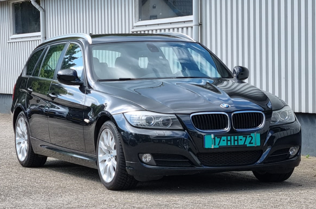 Name:  BMW 318D LCI 2010.png
Views: 392
Size:  469.3 KB