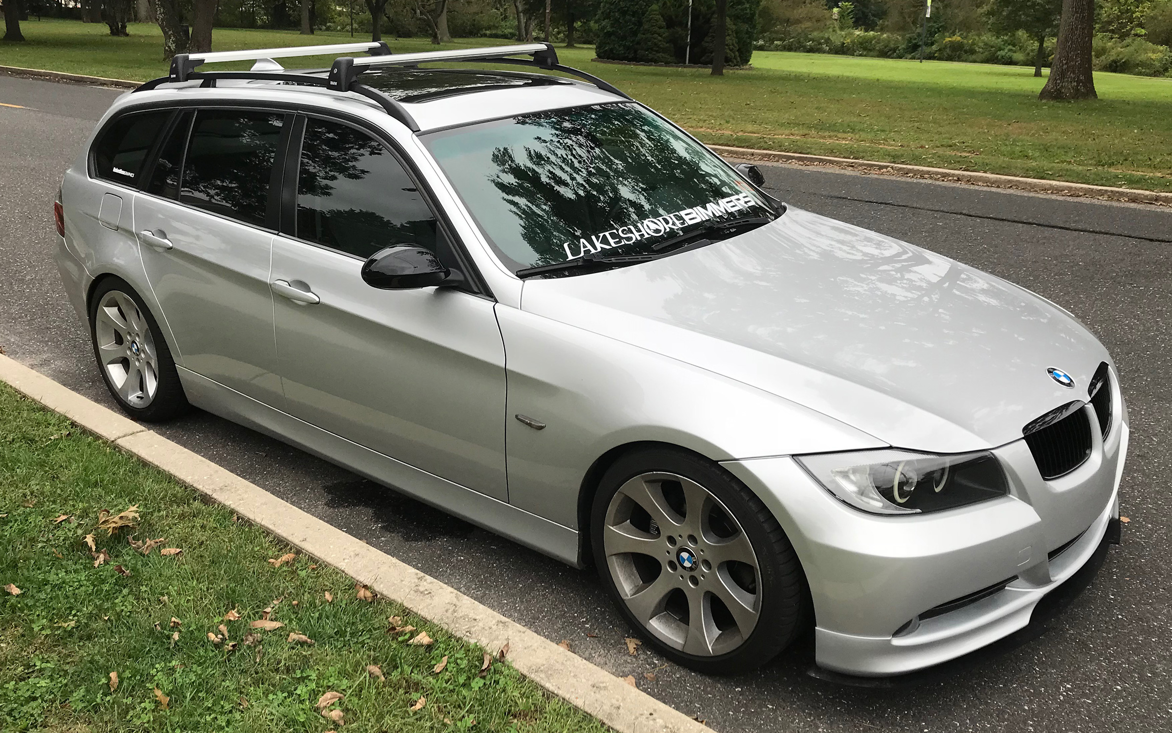 Name:  E91_RoofRack_02.jpg
Views: 1344
Size:  1.35 MB