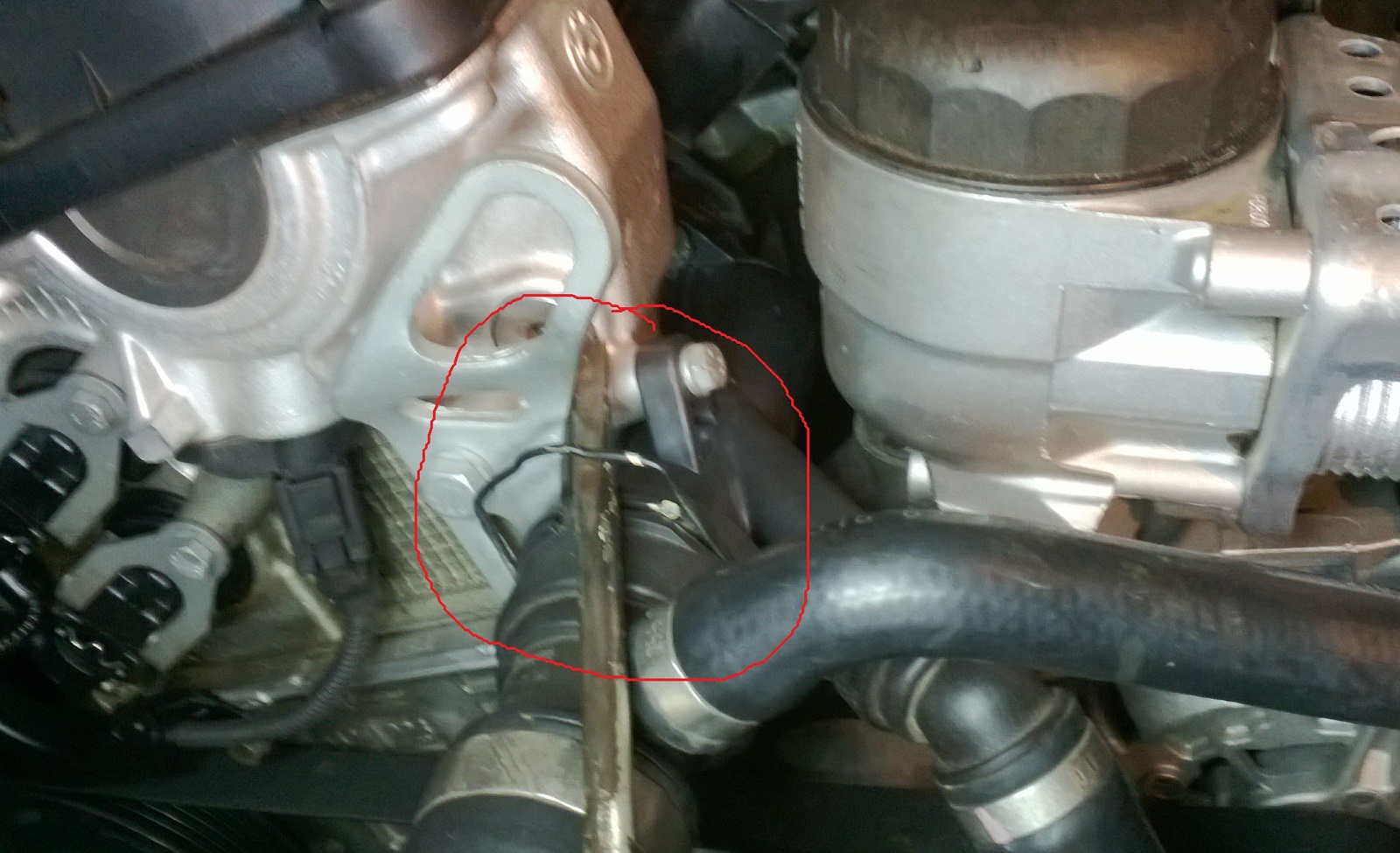 Name:  undoing hose clamp.jpg
Views: 1282
Size:  435.0 KB