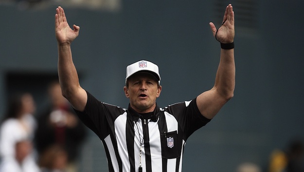 Name:  ed-hochuli.jpg
Views: 870
Size:  48.3 KB