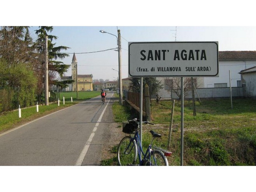 Name:  4000267-1_Sant_Agata_Busseto.jpg
Views: 12640
Size:  142.3 KB